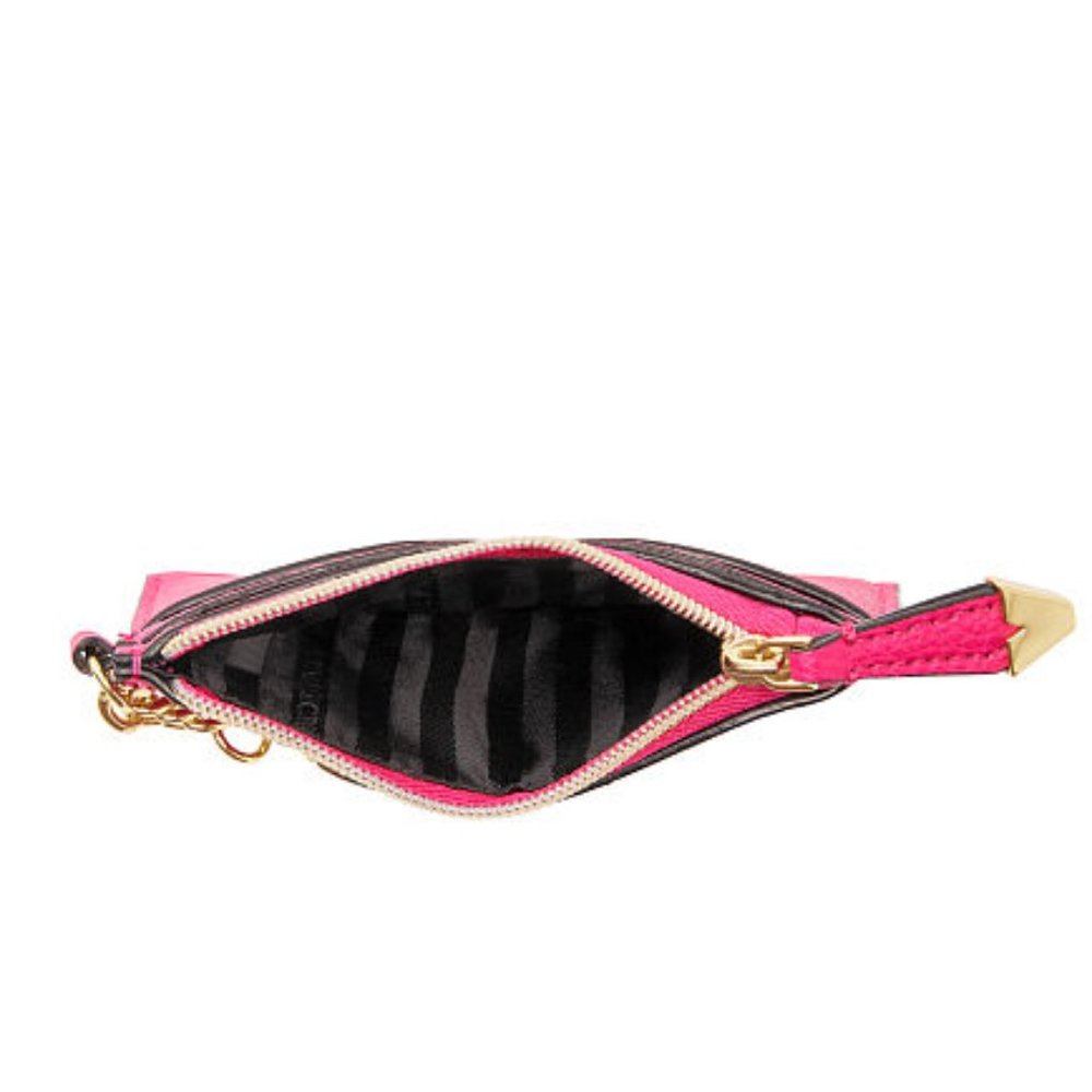 Victoria's Secret Studded V-Quilt Card Case - Picture 4 of 9